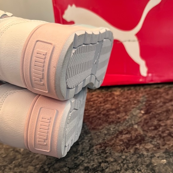 Puma Karmen Rebelle mid exotics White and Iridescent Platform Sneakers NWT 9 - Picture 11 of 15